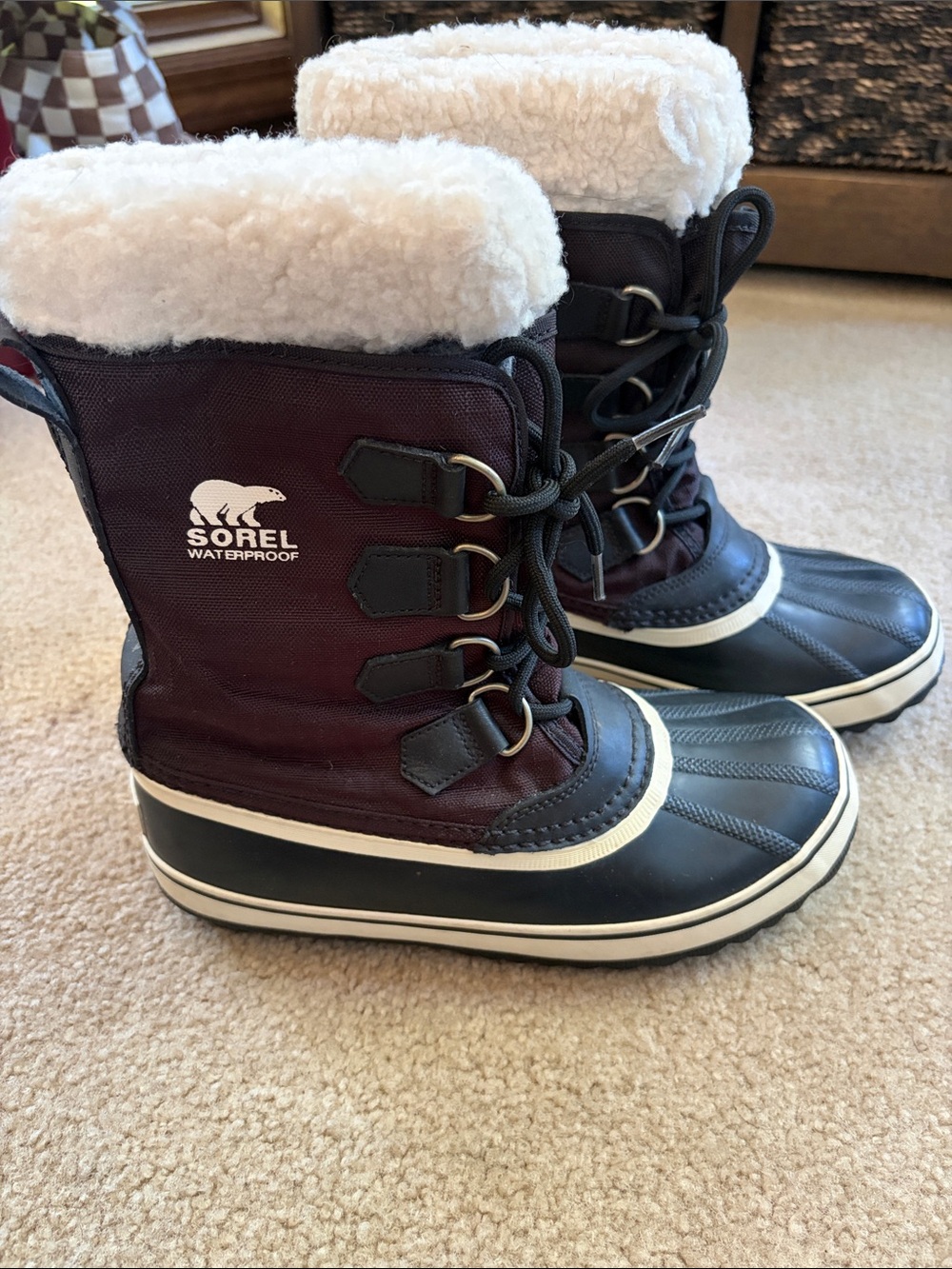 Sorel Black with White Accents Waterproof lace up Winter Boots size 7